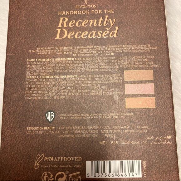 Beetlejuice x Revolution Handbook for the Recently Deceased Highlighter Palette - Picture 11 of 11